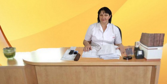Dr. Savin Silvia